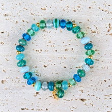 Load image into Gallery viewer, Sun Glitter Beaded Bracelet in Green