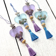 Load image into Gallery viewer, Sea Spray Beachy Style Hanging Heart Decoration