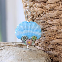 Load image into Gallery viewer, Coastal Path Shell Pendant
