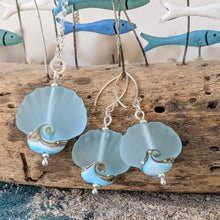 Load image into Gallery viewer, Sea Breeze Shell Earrings