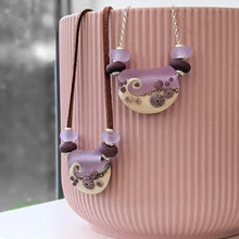 Load image into Gallery viewer, Sea Mist Curve Necklace-Necklace-Beach Art Glass