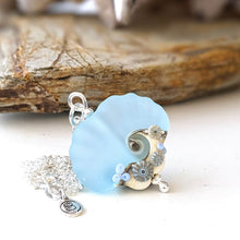 Load image into Gallery viewer, Sea Spray Shell Pendant