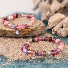 Load image into Gallery viewer, Shades of Pink Bead Bracelet