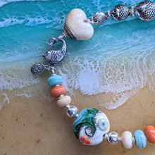 Load image into Gallery viewer, Sand &amp; Sea 3 Little Fish Bracelet