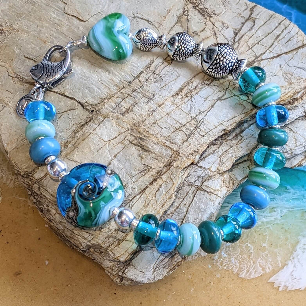 Deep Sea 3 Little Fish Bracelet in Blue or Green