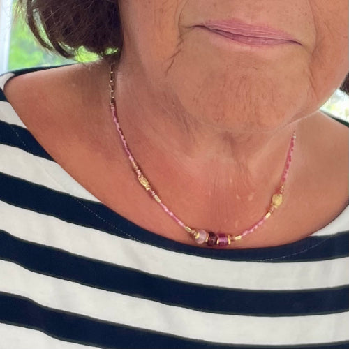 Sun Glitter Necklace in Pink