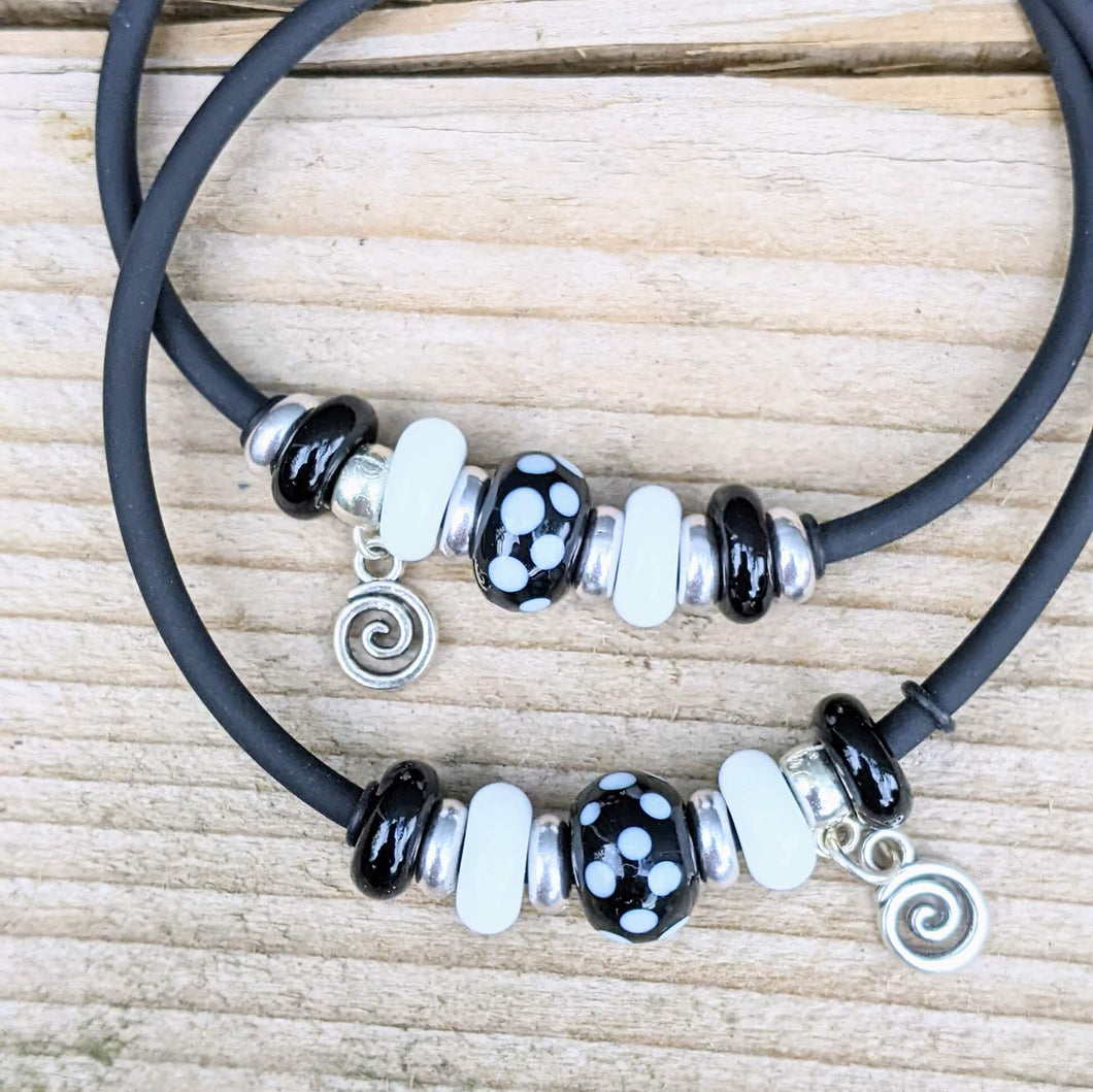Lush Tubes - black bracelets
