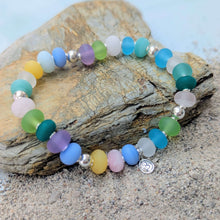 Load image into Gallery viewer, Shades of Sea Glass Bead Bracelet