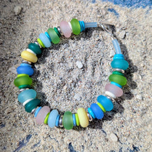 Load image into Gallery viewer, Sea Glass Fiddle Bead Bracelet