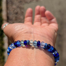 Load image into Gallery viewer, Summer Special Bracelet - Tiny Blues