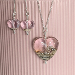 Shoreline Earrings in Rose